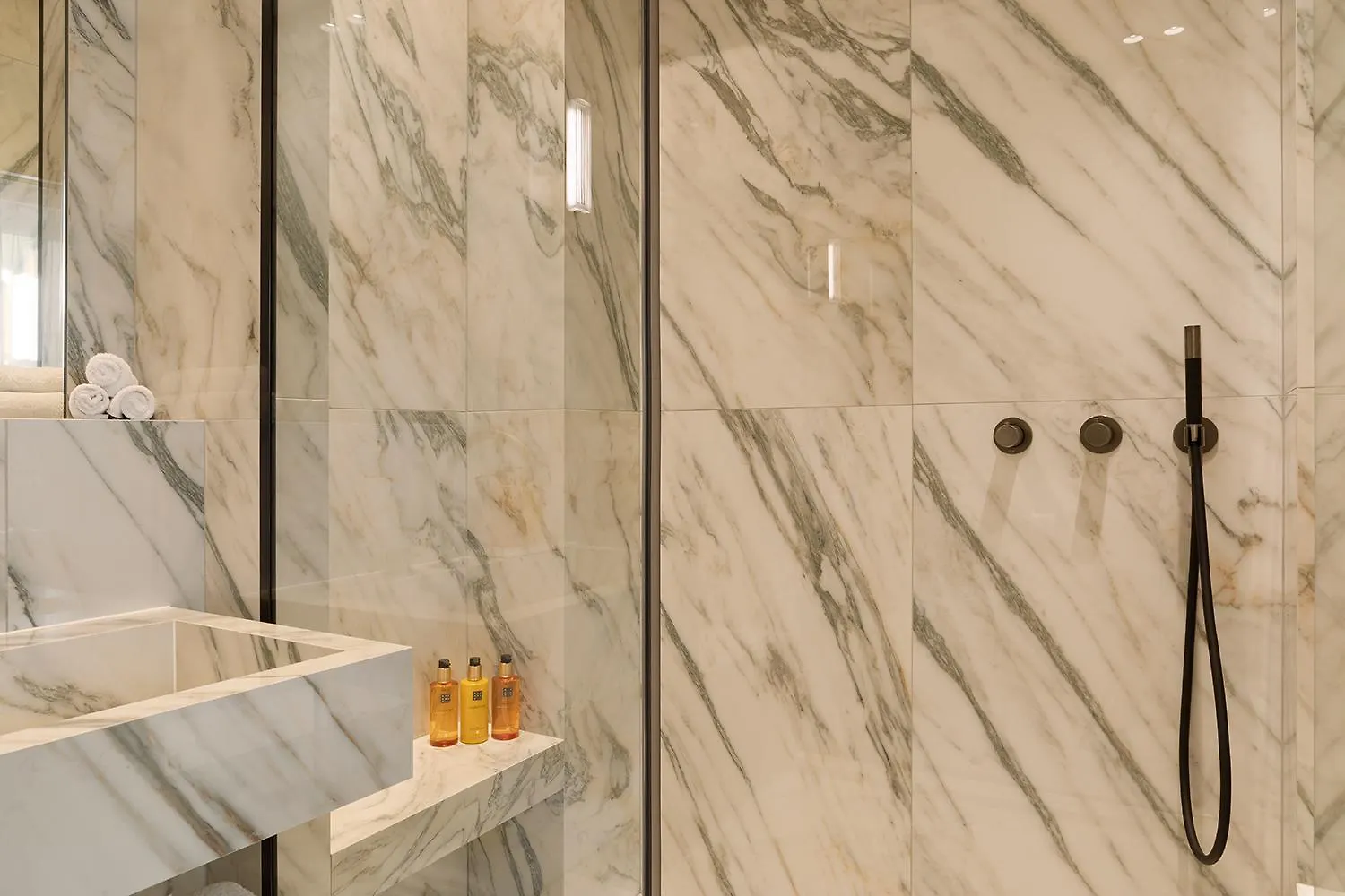 Thelander - Serviced Apartments In Champs Elysees Paris